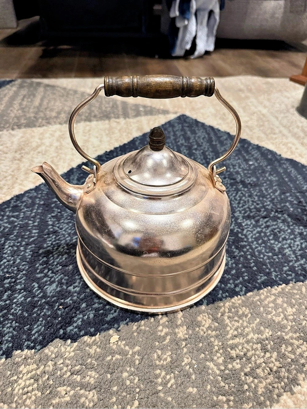 Vtg 1970s Coppertone Aluminum Colonial America Style Tea Kettle